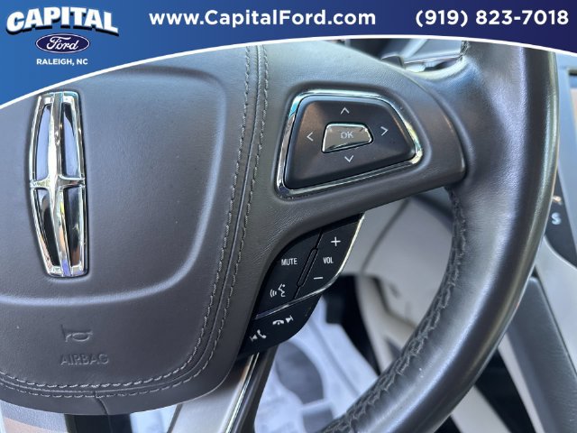 Used 2017 Lincoln MKZ Premiere FWD image 23