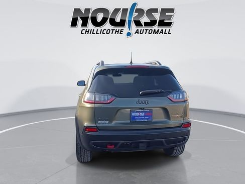 Used 2019 Jeep Cherokee Trailhawk image 7