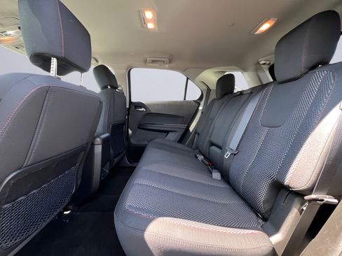 Used 2017 Chevrolet Equinox LT w/ Convenience Package FWD image 15