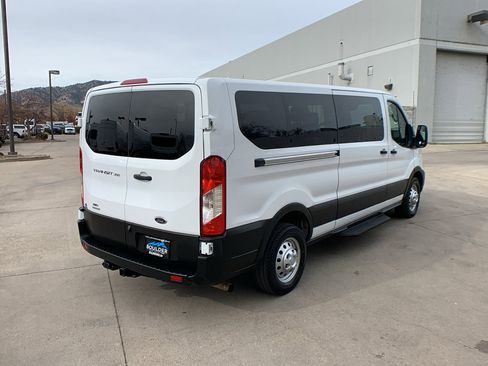 Used 2023 Ford Transit 350 XL image 5