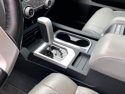Used 2019 Toyota Tundra Limited w/ Limited Premium Package image 15