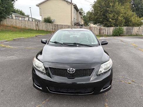 Used 2009 Toyota Corolla LE FWD image 2