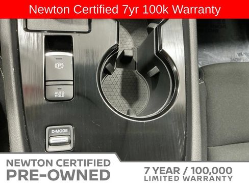 Used 2025 Nissan Rogue S FWD image 24