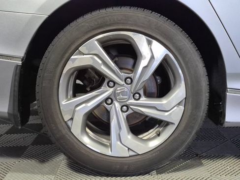 Used 2018 Honda Accord EX-L image 26