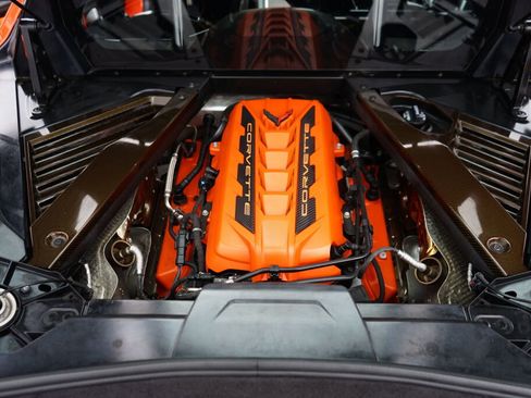 Used 2020 Chevrolet Corvette Stingray Premium Cpe w/ 3LT Preferred Equipment Group image 12