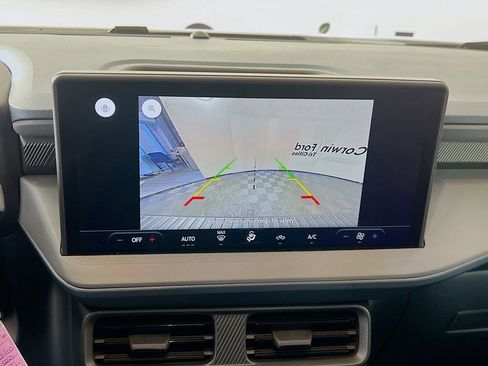 New 2025 Ford Maverick XL w/ Equipment Group 102A image 20