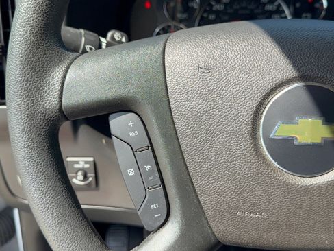 Used 2025 Chevrolet Express 2500 w/ Driver Convenience Package RWD image 18