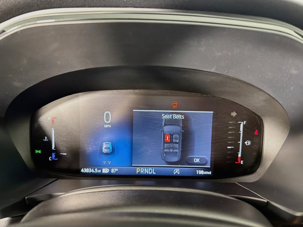 Used 2025 Ford Escape ST-Line FWD image 18