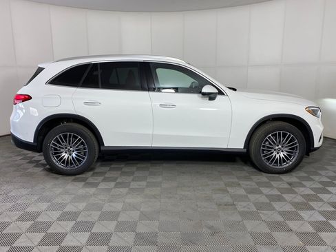 Used 2026 Mercedes-Benz GLC 300 4MATIC image 8