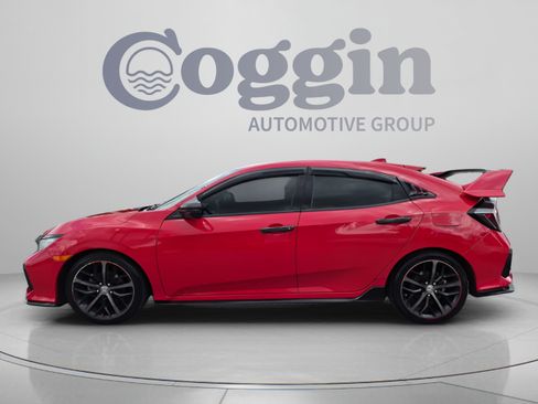 Used 2021 Honda Civic Sport Touring image 4