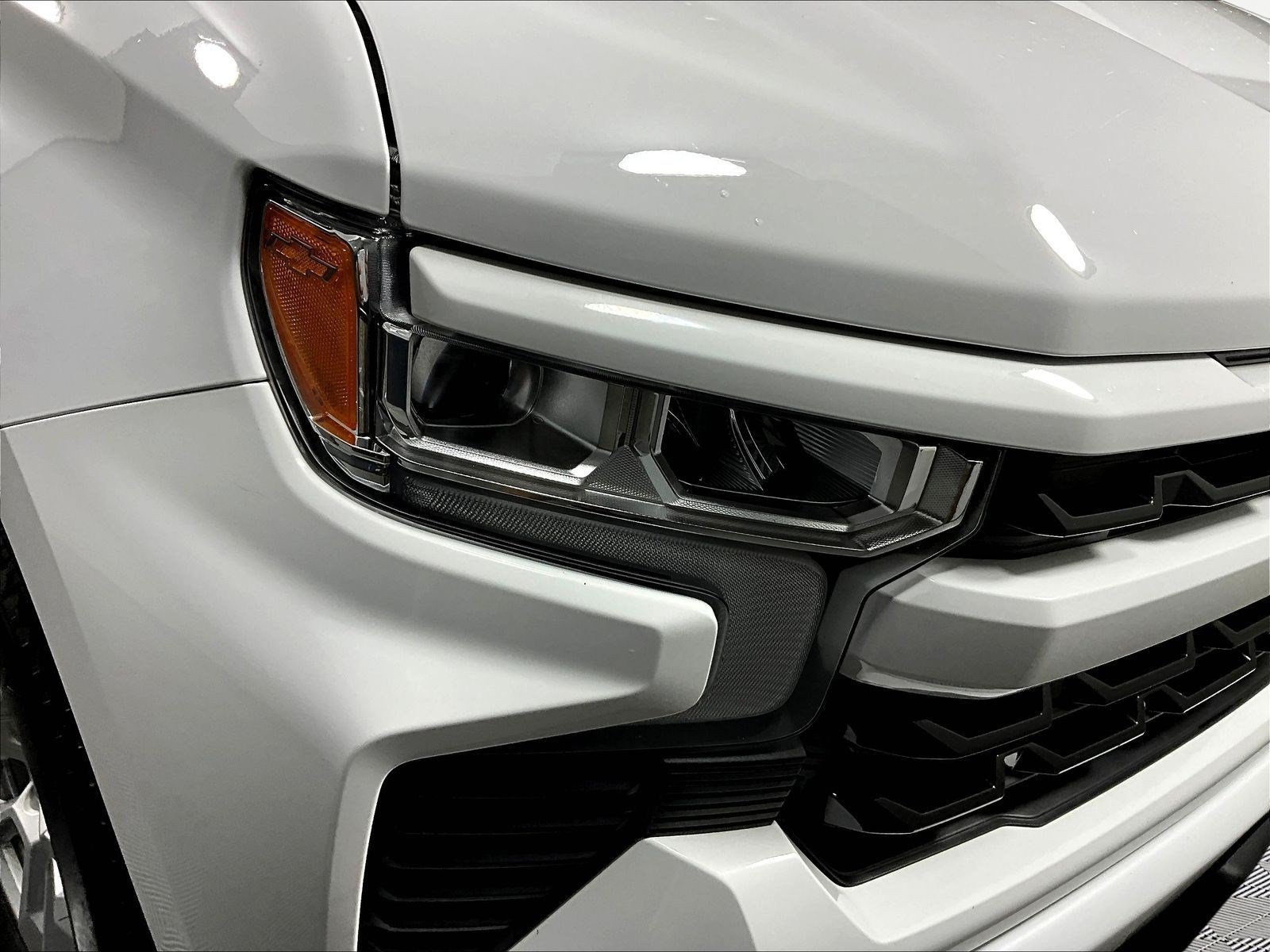Used 2026 Chevrolet Silverado 1500 RST AWD/4WD image 32