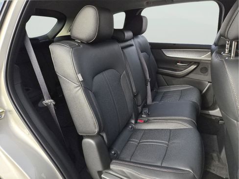 New 2026 MAZDA CX-90 Plug-In Hybrid w/ Preferred image 17