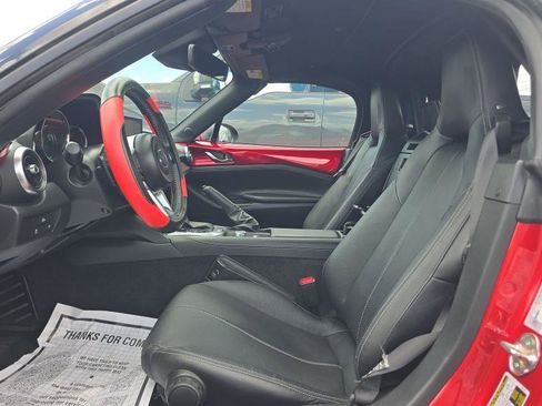 Used 2024 MAZDA MX-5 Miata Grand Touring RWD image 10