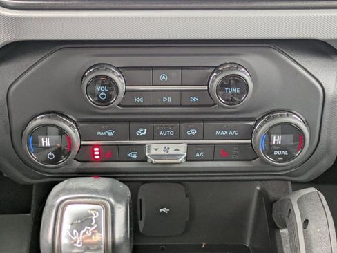 Used 2021 Ford Bronco Big Bend image 20