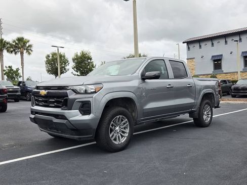 Certified 2026 Chevrolet Colorado LT RWD image 2
