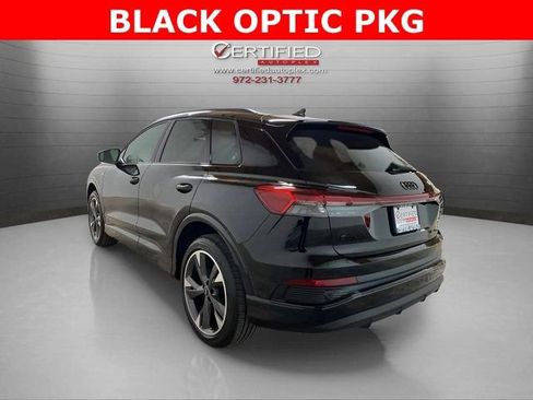 Used 2024 Audi Q4 e-tron Premium w/ Convenience Package image 4