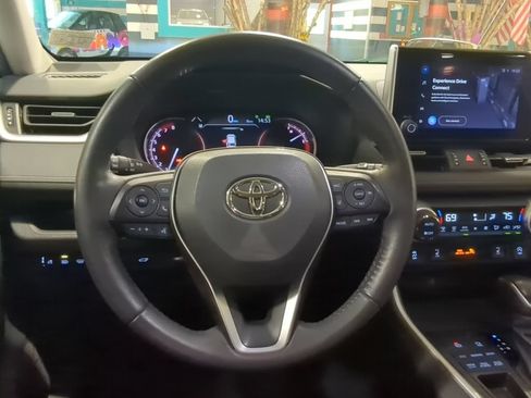 Used 2023 Toyota RAV4 XLE Premium AWD/4WD image 2