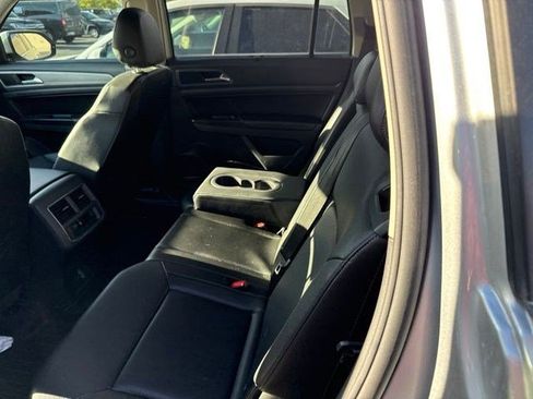 Used 2018 Volkswagen Atlas SE AWD/4WD image 10