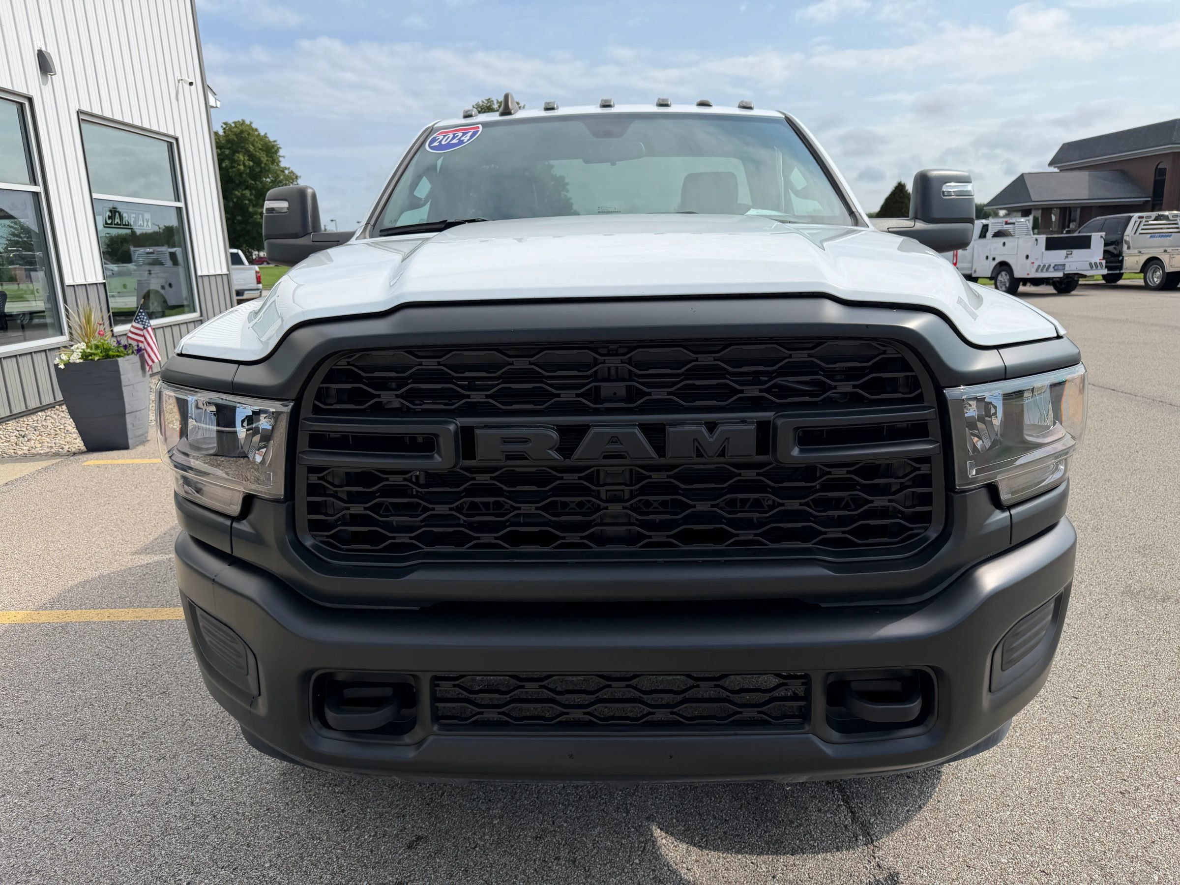 Used 2024 RAM 3500 Tradesman AWD/4WD image 13