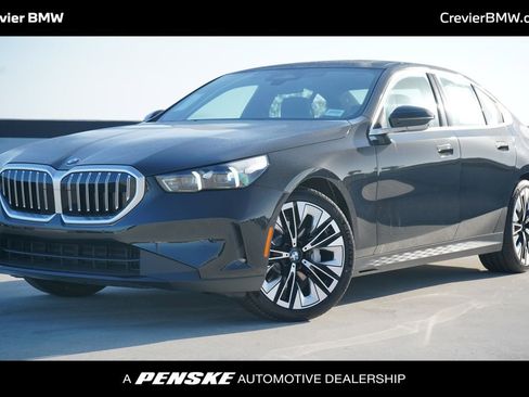 New 2026 BMW 530i w/ Premium Package RWD image 1