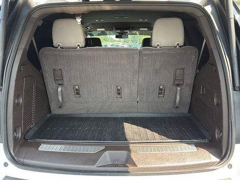 Used 2023 Chevrolet Tahoe Z71 AWD/4WD image 35