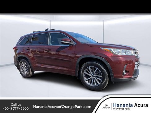 Used 2018 Toyota Highlander XLE w/ Protection Package #3 image 1
