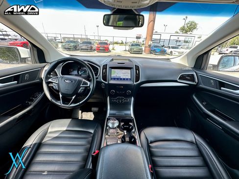 Used 2020 Ford Edge SEL w/ Cold Weather Package AWD/4WD image 27