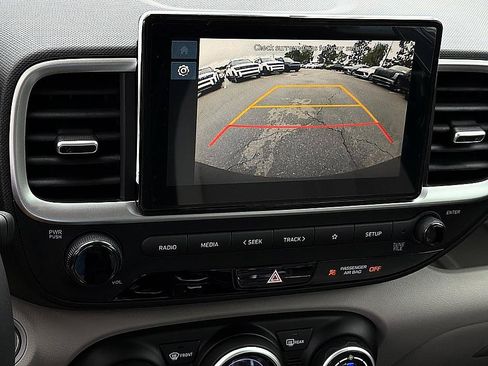New 2026 Hyundai Venue SEL FWD image 12