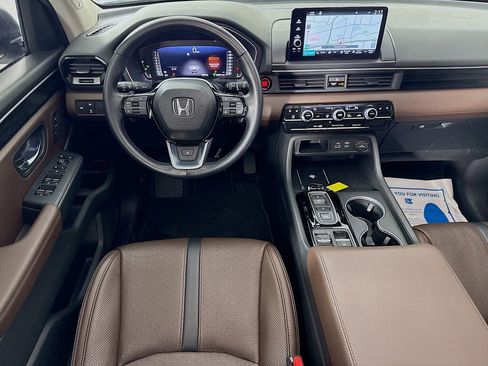 Used 2023 Honda Pilot Elite image 29