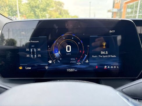Used 2026 Chevrolet Equinox LT FWD image 25