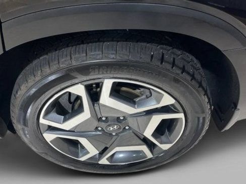 Used 2024 Hyundai Palisade Limited FWD image 5