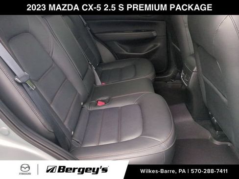 Used 2023 MAZDA CX-5 AWD 2.5 S w/ Premium Package image 29