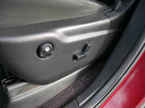 Used 2018 Jeep Grand Cherokee Limited w/ Trailer Tow Group IV image 30