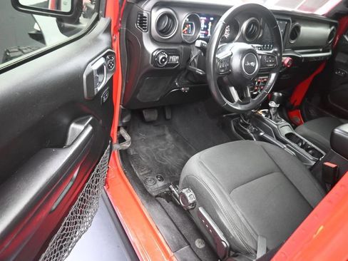 Used 2021 Jeep Wrangler Unlimited Sport AWD/4WD image 12