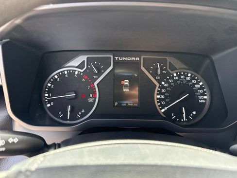 Used 2022 Toyota Tundra SR5 RWD image 9