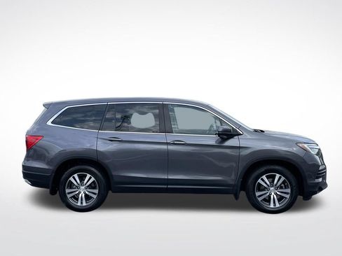 Certified 2018 Honda Pilot EX image 7