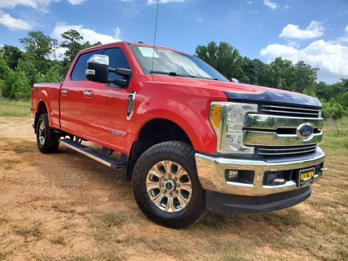 Used 2017 Ford F350 Lariat w/ Chrome Package AWD/4WD image 21
