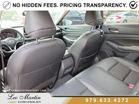 Used 2022 Nissan Altima 2.5 SR FWD image 9