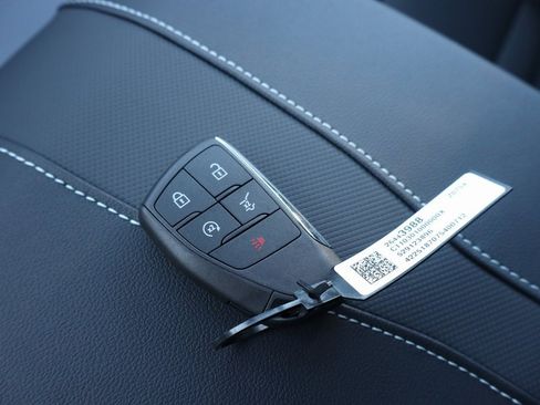 New 2026 Chevrolet Traverse Z71 w/ Enhanced Driving Package image 19