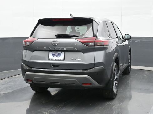 Used 2022 Nissan Rogue SV image 7