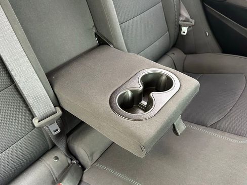 Used 2017 Chevrolet Cruze LT w/ Convenience Package image 28