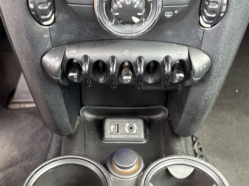 Used 2013 MINI Cooper Hardtop image 21