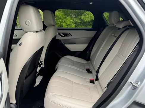 Used 2019 Land Rover Range Rover Velar S AWD/4WD image 14
