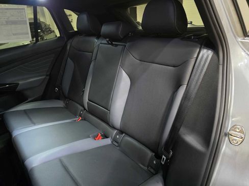 New 2026 Volkswagen ID.4 Pro S image 17
