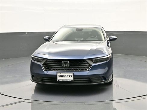 Certified 2024 Honda Accord EX image 22