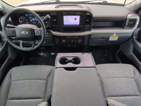 Used 2024 Ford F250 XL w/ STX Appearance Package AWD/4WD image 15
