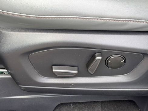 New 2026 Ford Explorer Active w/ Active Comfort Package image 13