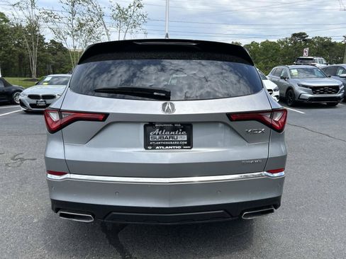 Used 2023 Acura MDX SH-AWD w/ Technology Package image 4