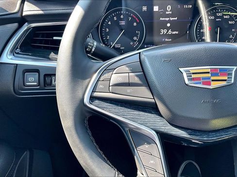 Used 2026 Cadillac XT5 Premium Luxury w/ Driver Assist Package AWD/4WD image 11