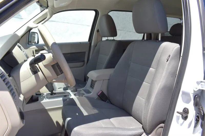 Used 2009 Ford Escape 2WD Hybrid image 11